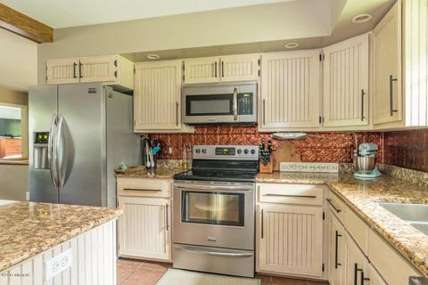 55601 55th St, Lawrence, MI 49064 photo 3
