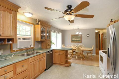 765 Schultz NW, Sparta, MI 49345 photo 10
