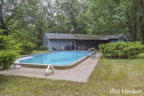 10821 Bennett St SE, Lowell, MI 49331 photo 18