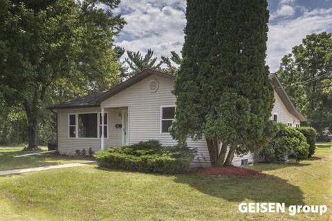 847 Harrison St, Belding, MI 48809 photo 18