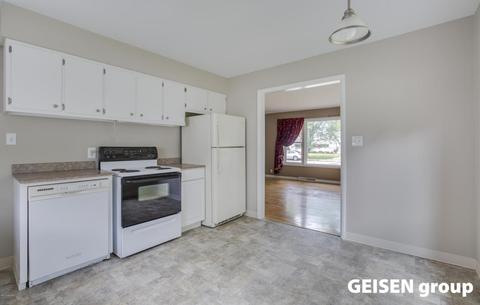847 Harrison St, Belding, MI 48809 photo 7