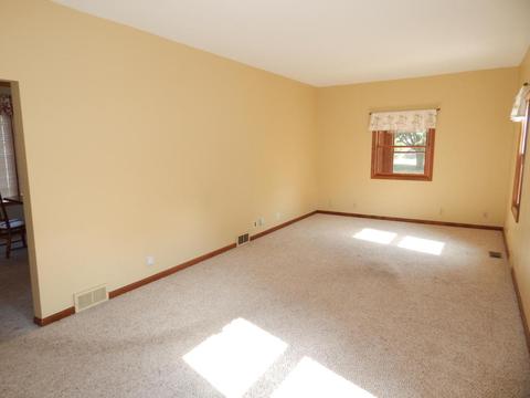 60 E Mark St, Sparta, MI 49345 photo 8