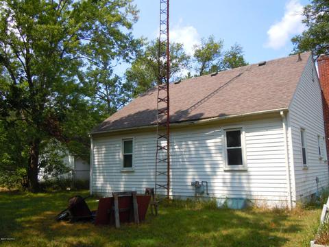 345 Lake St, Baldwin, MI 49304 photo 6