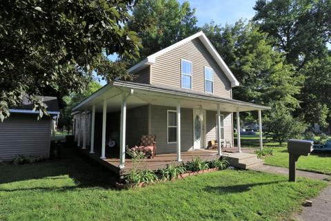 325 W Fourth St, Constantine, MI 49042 photo 2