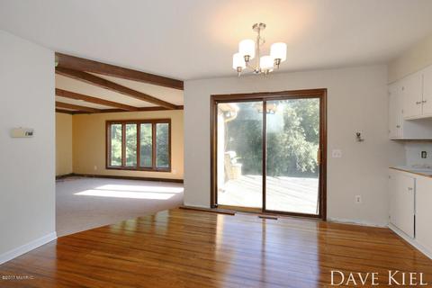 7641 Apple Hill Ct SE, Ada, MI 49301 photo 12