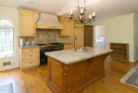 724 Wright Ln, Marshall, MI 49068 photo 9