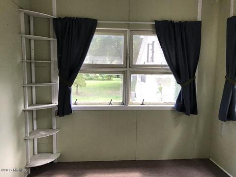 322 E Spruce, Marshall, MI 49068 photo 28