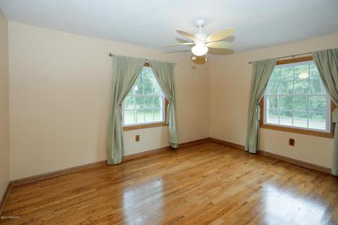8693 D Dr S, Ceresco, MI 49033 photo 15