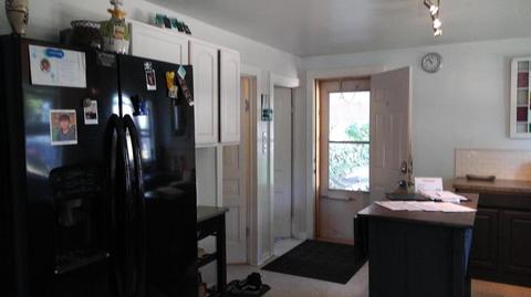 319 Io St, Belding, MI 48809 photo 4
