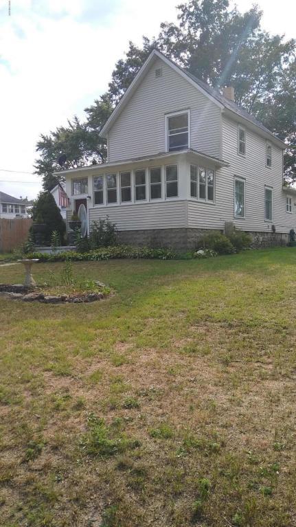 319 Io St, Belding, MI 48809 photo 2
