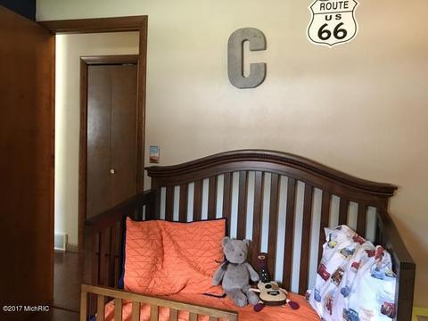 1042 Rose St, Marshall, MI 49068 photo 19