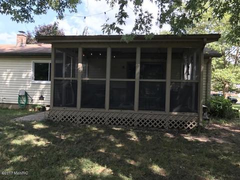 1042 Rose St, Marshall, MI 49068 photo 24
