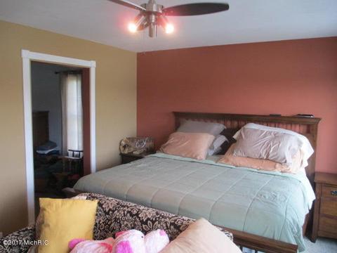 5563 Paradise Dr, Reading, MI 49274 photo 13