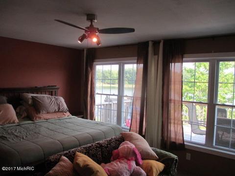 5563 Paradise Dr, Reading, MI 49274 photo 12