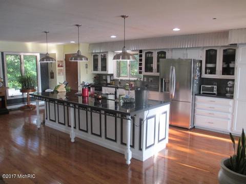 5704 Ridge Dr, Reading, MI 49274 photo 5