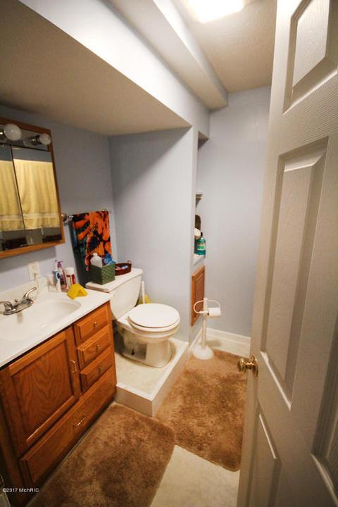 811 E Park Dr, Niles, MI 49120 photo 40
