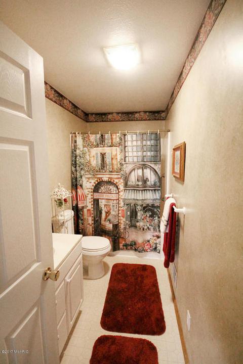 811 E Park Dr, Niles, MI 49120 photo 23