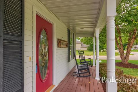 890 Bowes St SE, Lowell, MI 49331 photo 8