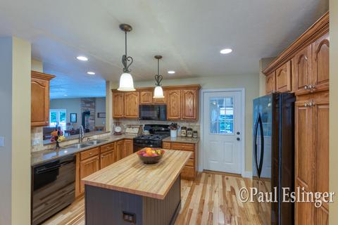 890 Bowes St SE, Lowell, MI 49331 photo 14