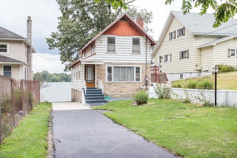 129 Highland Dr, Jackson, MI 49201 photo 1