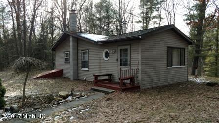 4818 E 44th St, Chase, MI 49623 photo 1