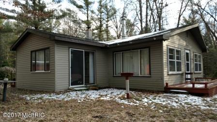 4818 E 44th St, Chase, MI 49623 photo 2