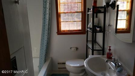 4818 E 44th St, Chase, MI 49623 photo 7