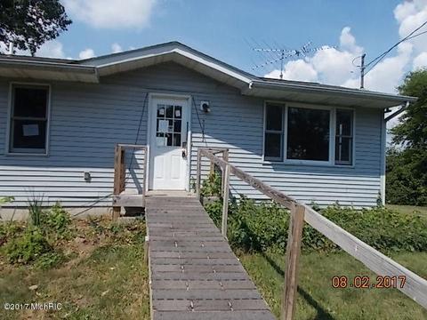 23752 River Run Rd, Mendon, MI 49072 photo 1