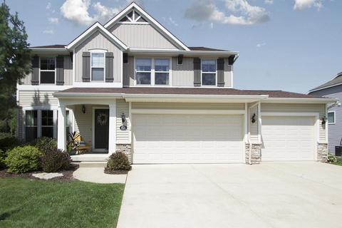 821 Moorings Dr, Ada, MI 49301 photo 2