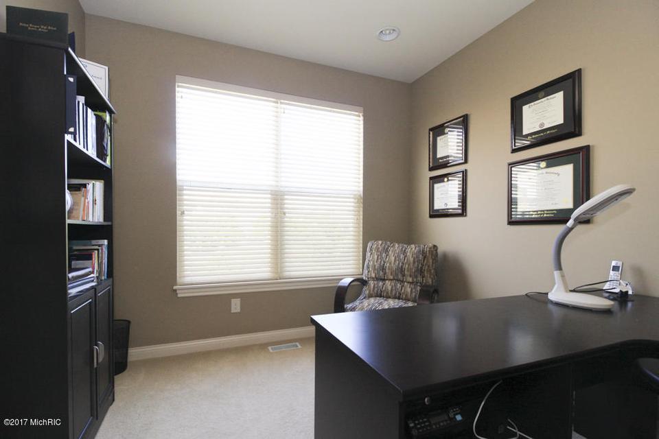  8854 Oak Meadow Cv, Portage, MI 49024 photo 25