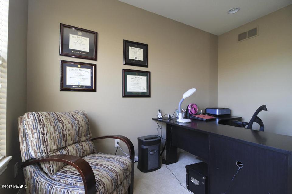  8854 Oak Meadow Cv, Portage, MI 49024 photo 26