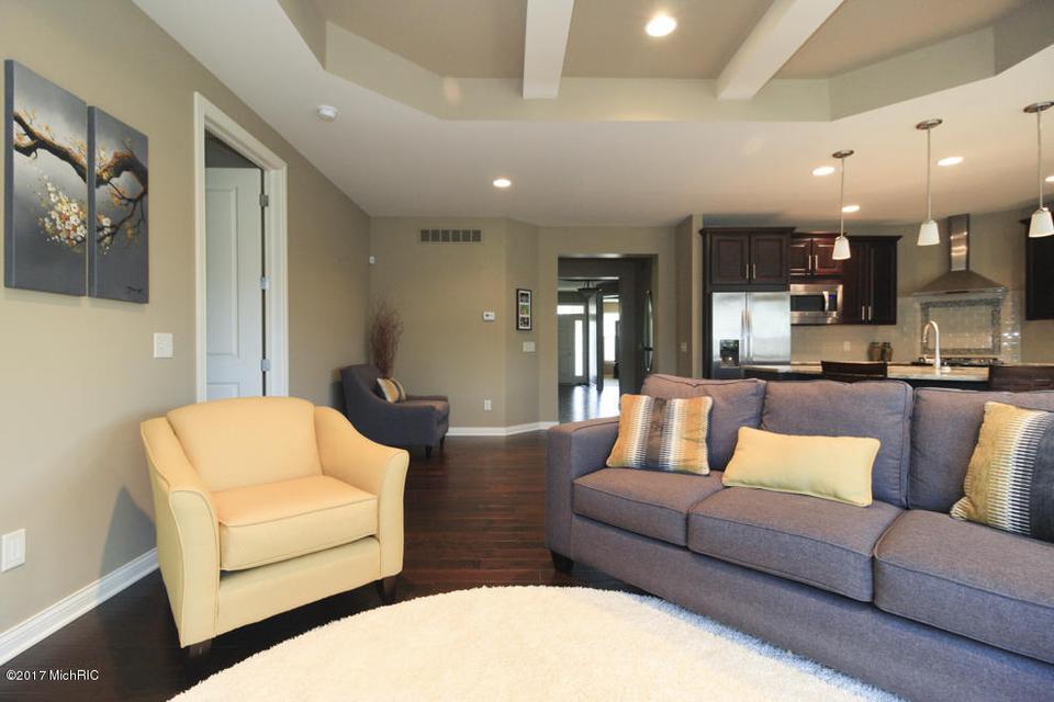  8854 Oak Meadow Cv, Portage, MI 49024 photo 9