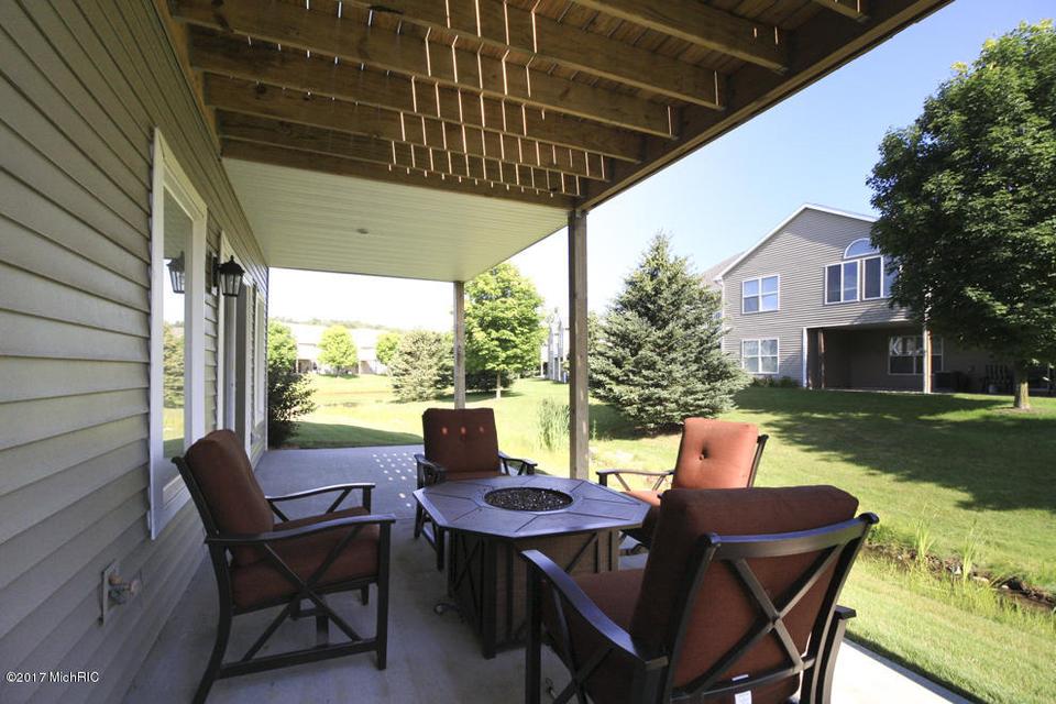  8854 Oak Meadow Cv, Portage, MI 49024 photo 44