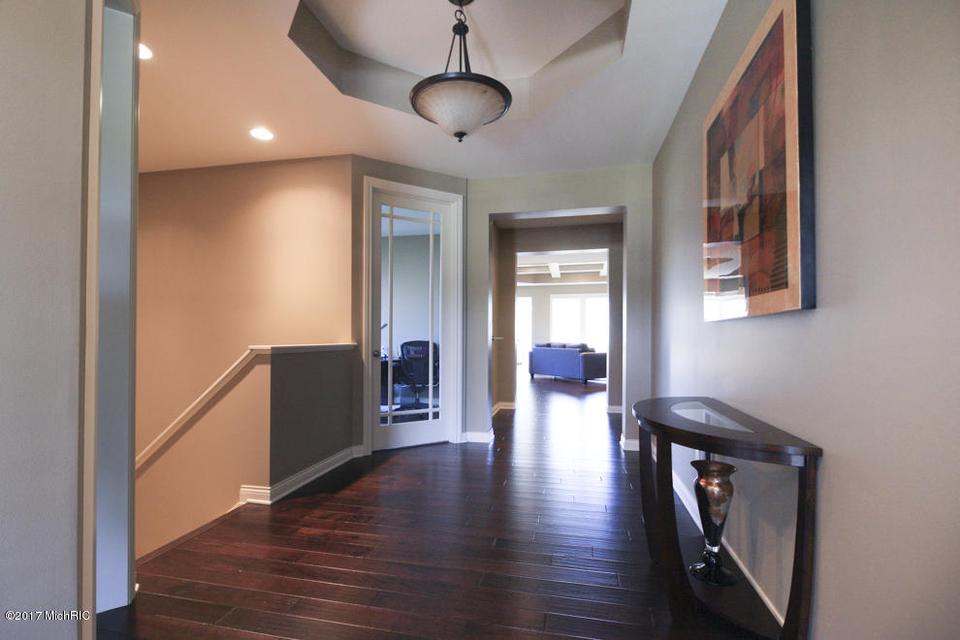  8854 Oak Meadow Cv, Portage, MI 49024 photo 28