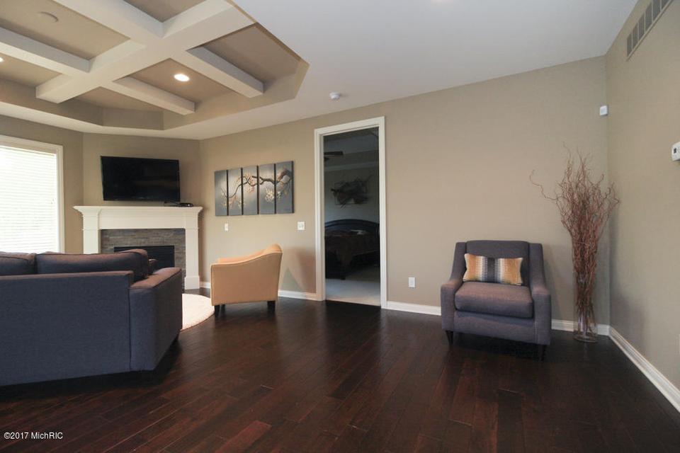  8854 Oak Meadow Cv, Portage, MI 49024 photo 15