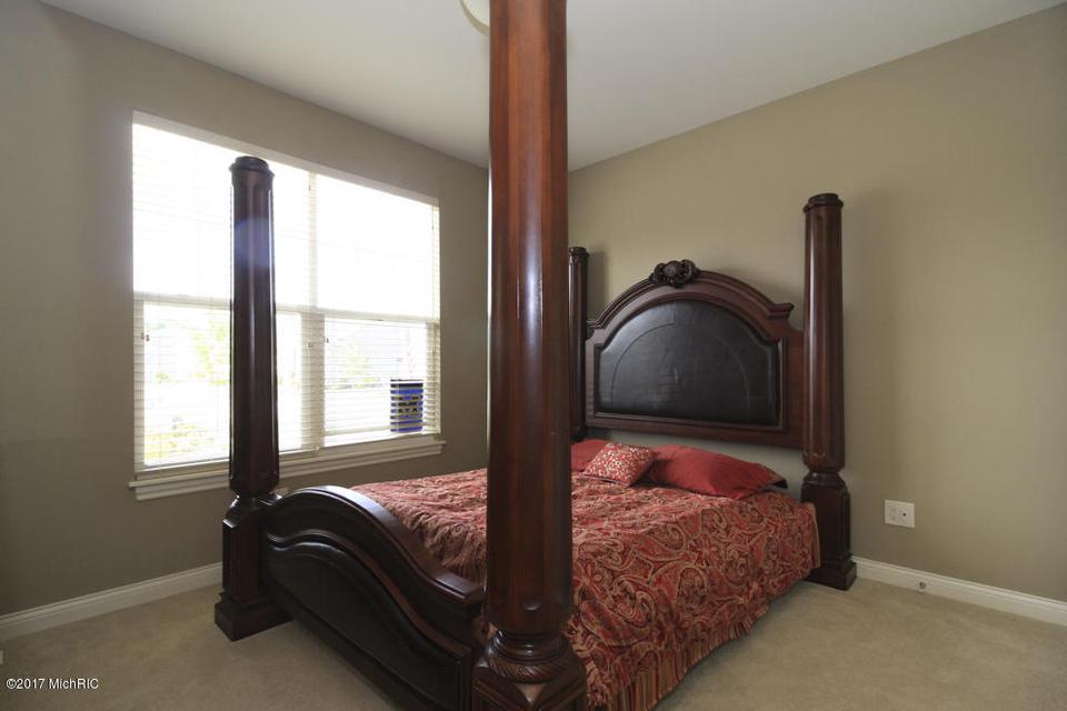  8854 Oak Meadow Cv, Portage, MI 49024 photo 21