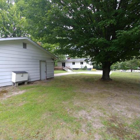 1310 Warner St, Whitehall, MI 49461 photo 11