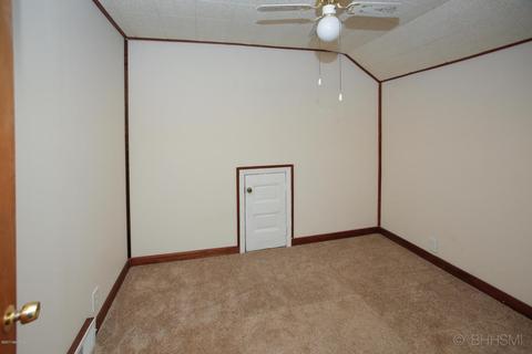890 E Michigan Ave, Marshall, MI 49068 photo 16