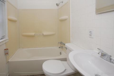 890 E Michigan Ave, Marshall, MI 49068 photo 10