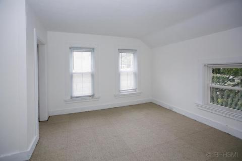 890 E Michigan Ave, Marshall, MI 49068 photo 14