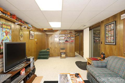 32 Jefferson, Newaygo, MI 49337 photo 20