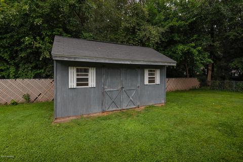 745 Thomas St, Plainwell, MI 49080 photo 23