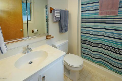 745 Thomas St, Plainwell, MI 49080 photo 12