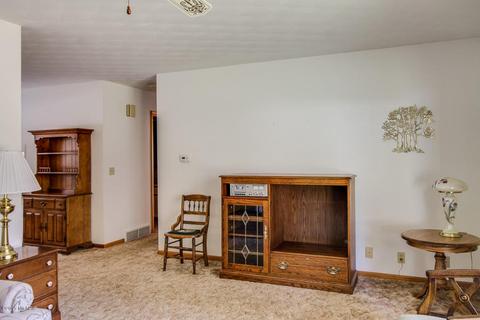 311 Madison St, Bellevue, MI 49021 photo 16