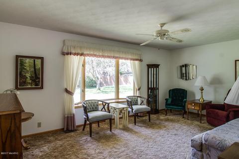 311 Madison St, Bellevue, MI 49021 photo 14
