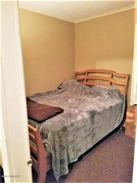 9554 Button Rd, Belding, MI 48809 photo 8