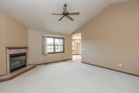 7600 Q Ave E, Scotts, MI 49088 photo 3