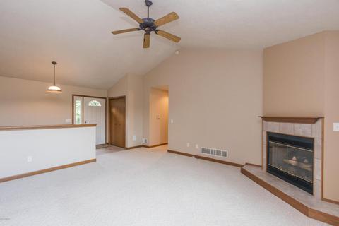 7600 Q Ave E, Scotts, MI 49088 photo 4