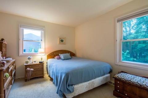 507 Edgeworthe Dr SE, Ada, MI 49301 photo 11