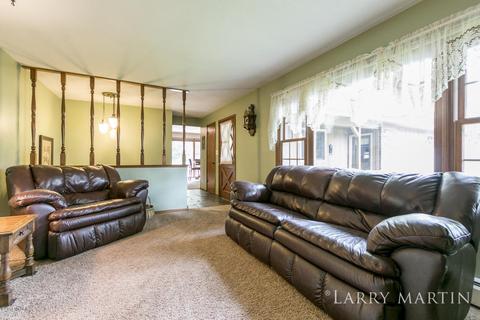 1745 Broadview Dr, Jenison, MI 49428 photo 5